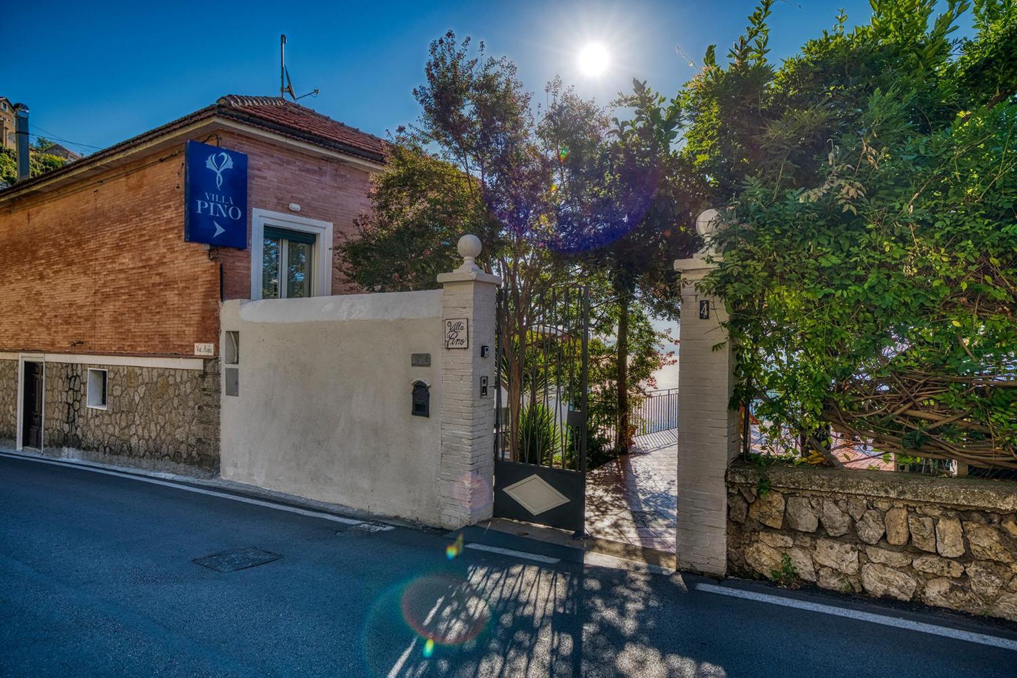 Villa Pino 弗洛里 外观 照片